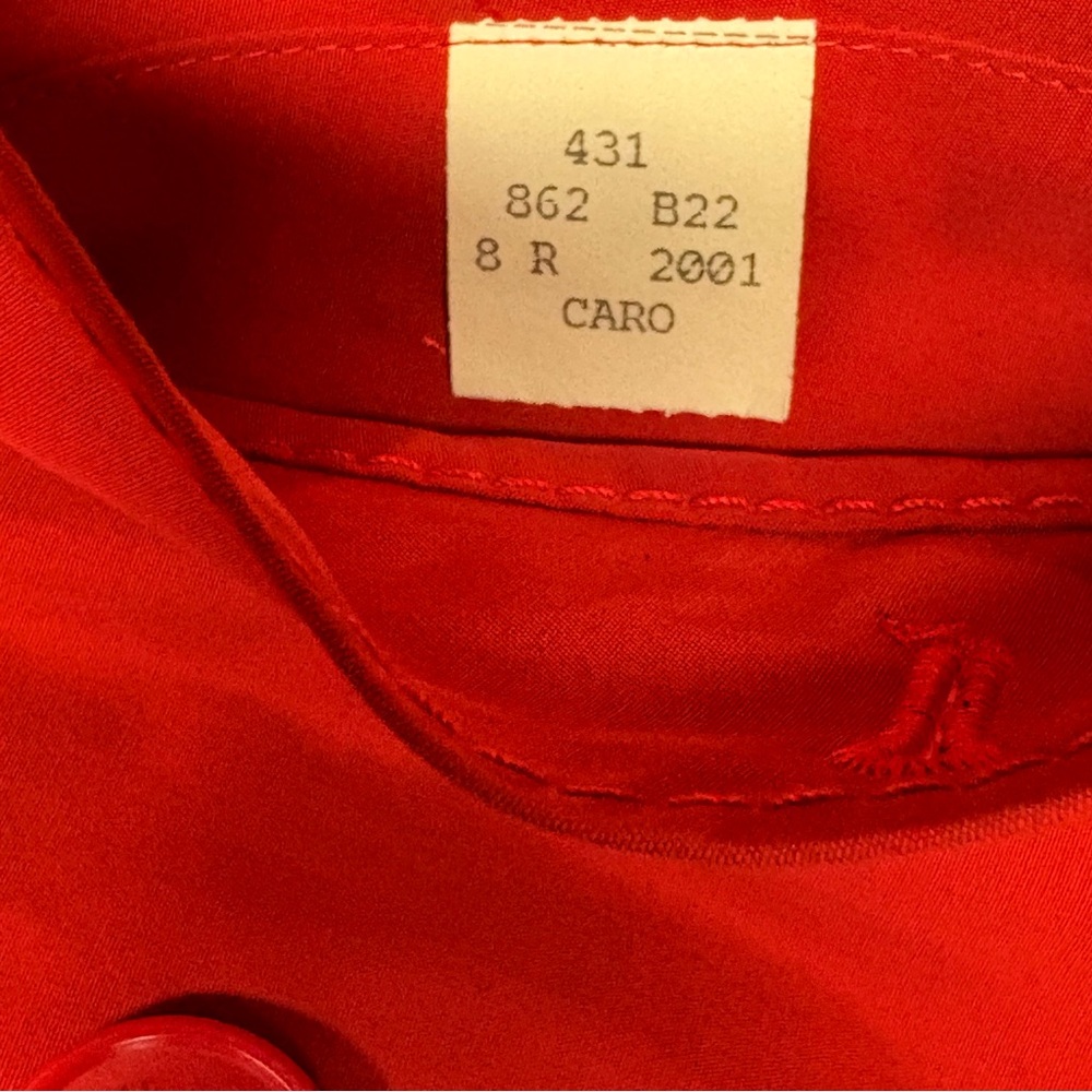 Burberry trench coat. - Picture 12 of 16